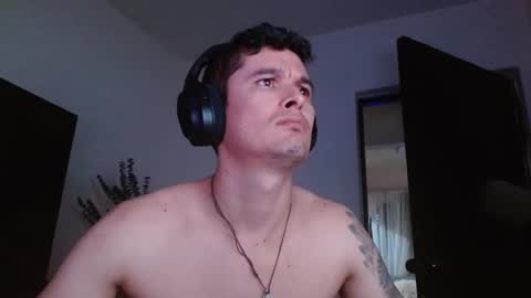 miaou_miaou online show from December 3, 5:59 am