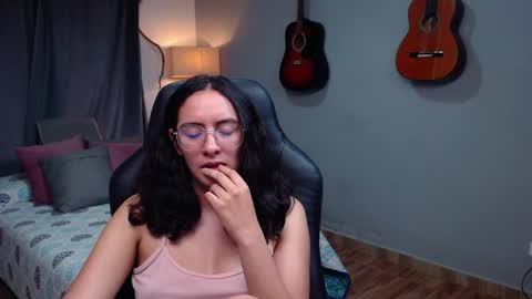 MIAPORTMANN online show from January 22, 3:18 pm