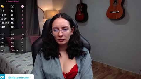 MIAPORTMANN online show from January 24, 3:13 pm