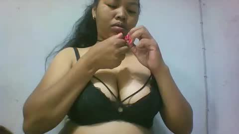 miarii online show from March 9, 5:45 am