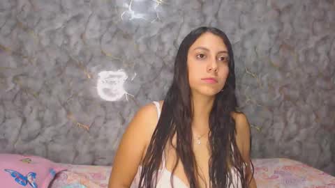 miarouse1531 online show from November 28, 11:45 pm