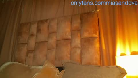 miasaandovaal 22 online show from July 11, 9:29 pm