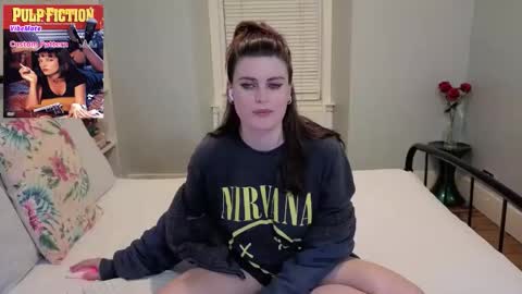 Mia  online show from March 1, 10:25 pm