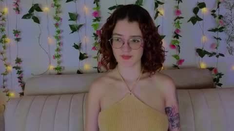 Mia winx  online show from December 2, 1:26 am