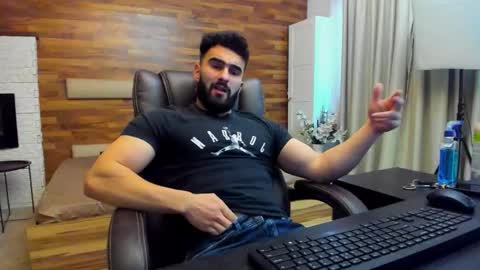 MicahLane online show from November 25, 7:29 am