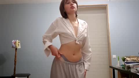 Snapshot of micasulejmanovski chatting on October 16, 5:45 pm Luna online show from October 16, 5:45 pm