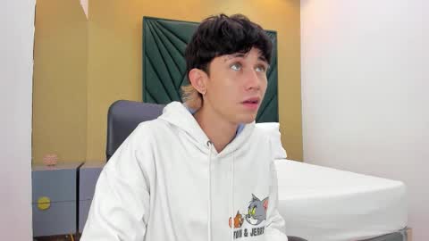 Michael online show from December 21, 12:55 pm