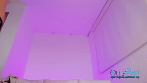 Michael Boy online show from February 7, 10:24 pm