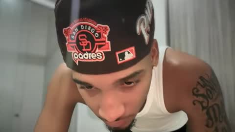 Angel online show from March 3, 2:28 pm