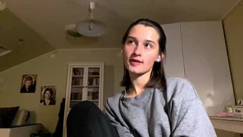 Snapshot of michael_pors chatting on October 3, 4:15 pm Emily online show from October 3, 4:15 pm