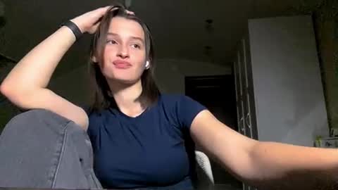 Snapshot of michael_pors chatting on October 2, 4:06 pm Emily online show from October 2, 4:06 pm