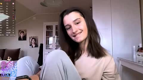 Emily online show from March 5, 2:15 pm