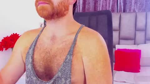 Michael  Contenido explcito online show from March 9, 9:25 pm