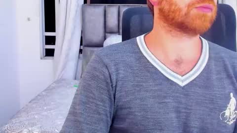 Michael  Contenido explcito online show from February 18, 3:42 am