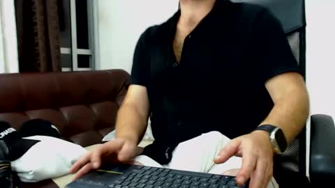 Michael  Contenido explcito online show from October 1, 5:28 am