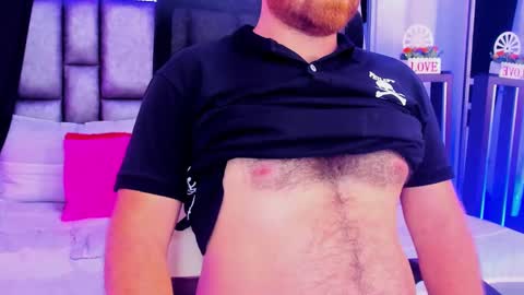 Michael  Contenido explcito online show from March 11, 2:10 am