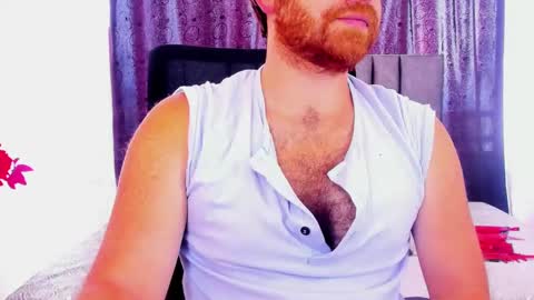 Michael  Contenido explcito online show from February 20, 7:52 pm