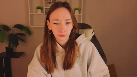 Michelle online show from March 19, 1:11 am