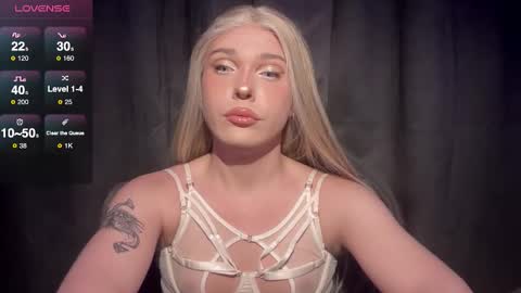 michelle_jacksonn online show from February 25, 7:06 pm