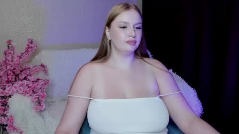 Mishelle online show from June 29, 12:49 pm