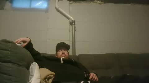 Snapshot of midtownhustler chatting on October 10, 11:49 am midtownhustler online show from October 10, 11:49 am