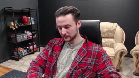 Misha Winchester online show from February 9, 4:10 pm