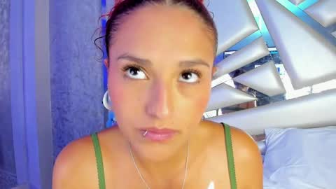 MIA 3 online show from March 27, 11:06 pm