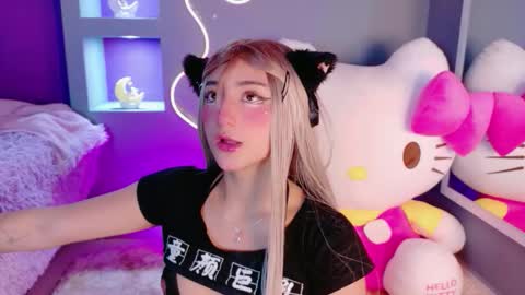   online show from February 23, 12:07 pm