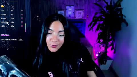Snapshot of miichael_black chatting on October 4, 1:03 am Michael Black online show from October 4, 1:03 am