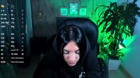 Michael Black online show from December 4, 11:04 pm