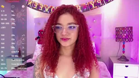 Snapshot of miilu_dancer_ chatting on October 13, 1:07 am Lucii online show from October 13, 1:07 am