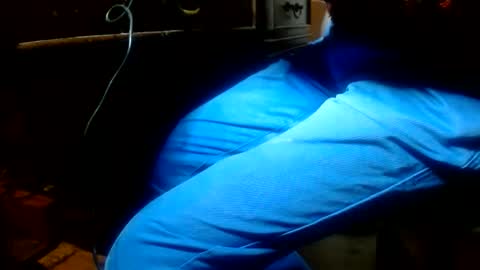 miister macky online show from February 3, 7:02 am