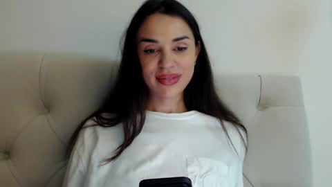 Mika online show from October 29, 8:31 pm