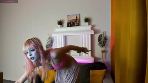 Mika online show from February 6, 8:07 am