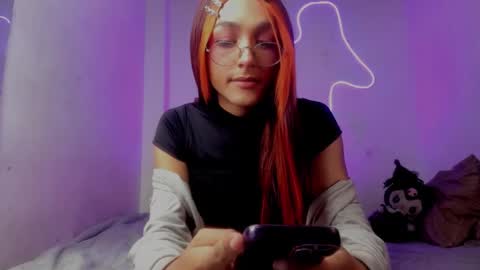 Snapshot of mika_velvet chatting on October 20, 9:20 pm mika_velvet online show from October 20, 9:20 pm