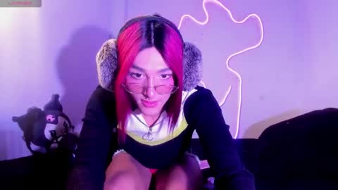 Snapshot of mika_velvet chatting on September 13, 7:38 pm mika_velvet online show from September 13, 7:38 pm