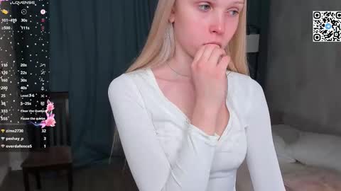 Angel girl online show from February 13, 7:28 pm