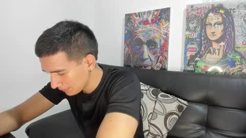 Snapshot of mike3xxx chatting on September 24, 3:02 am mike3xxx online show from September 24, 3:02 am
