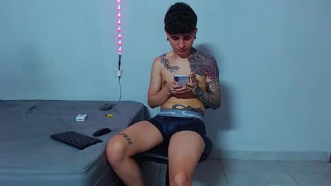 Mike IMDEPENDIENT MODEL online show from September 9, 2:17 pm