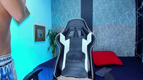 Mike 0233 online show from January 14, 4:42 am