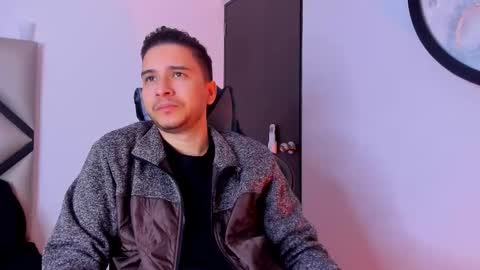 Mike  online show from November 10, 11:57 am