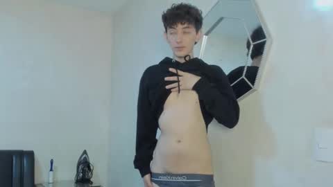 Mikebelf4 online show from November 29, 1:13 am