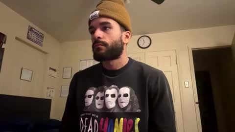 mikemikemikey9996 online show from November 3, 4:35 am