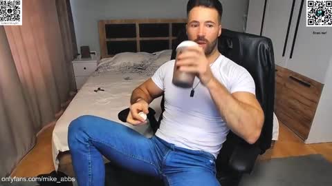 Mike    online show from February 27, 9:07 am