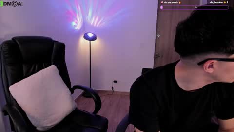 VIOLETAMIKE online show from May 10, 11:38 am