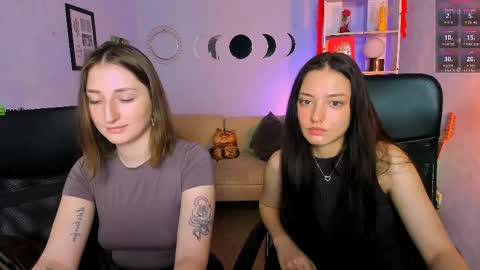 Miki online show from April 10, 6:30 am