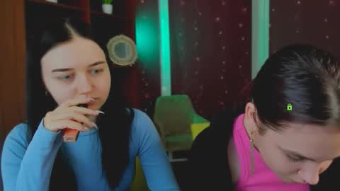 miki_ti online show from February 3, 6:40 am