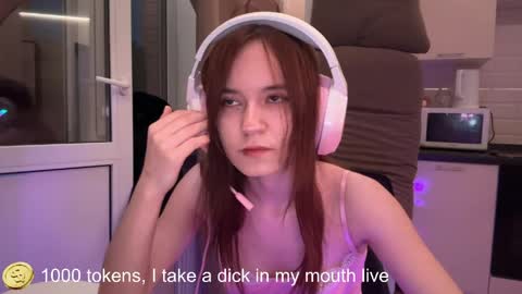 MikkiLina online show from May 20, 6:47 pm