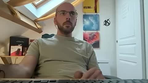 mikmik91 online show from January 17, 2:50 pm