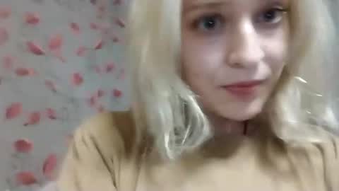 Snapshot of mila_420 chatting on September 24, 7:09 pm Mila 420 online show from September 24, 7:09 pm